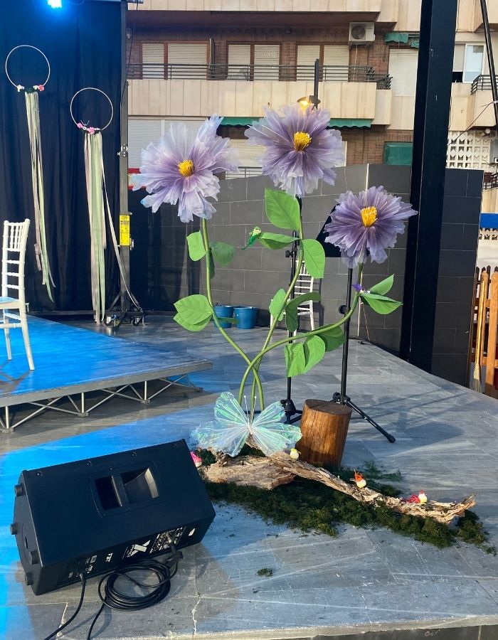 decoracion escenario (2) decoracion escenario (2)